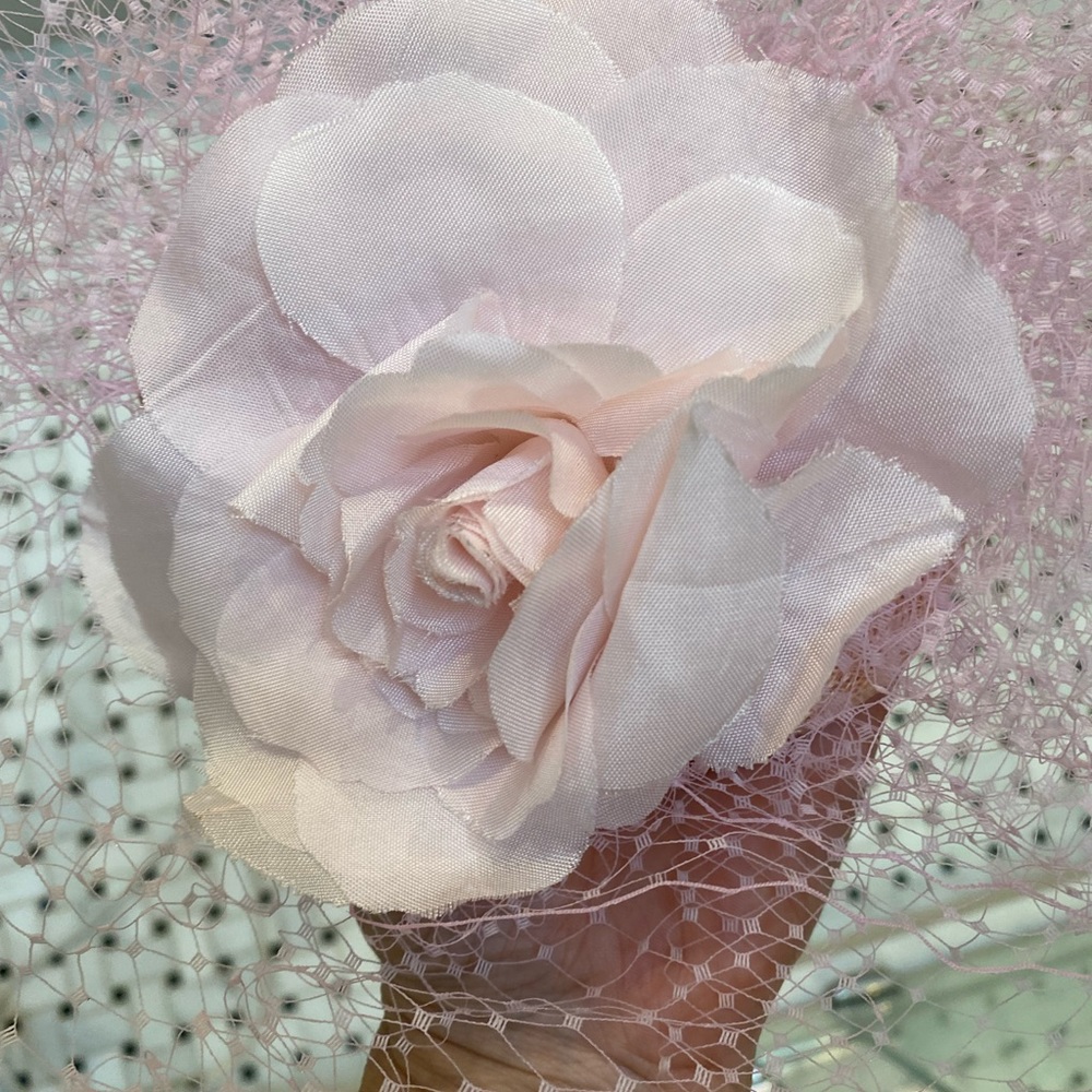 Pink fascinator made in England